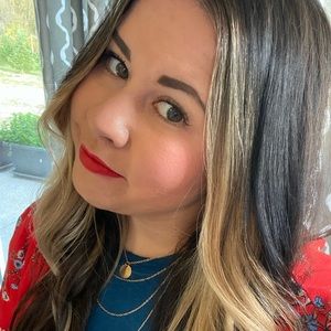 Meet your Posher, Jenna